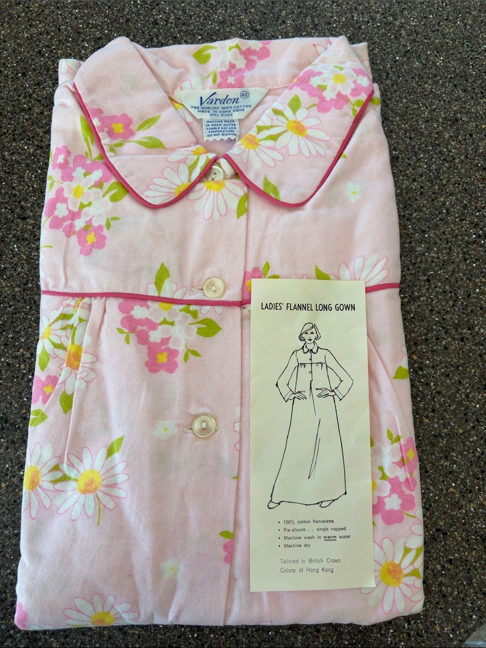 Vintage 70s Flannel Nightgown Long Floral Pink Daisy Granny Cottagecore Large